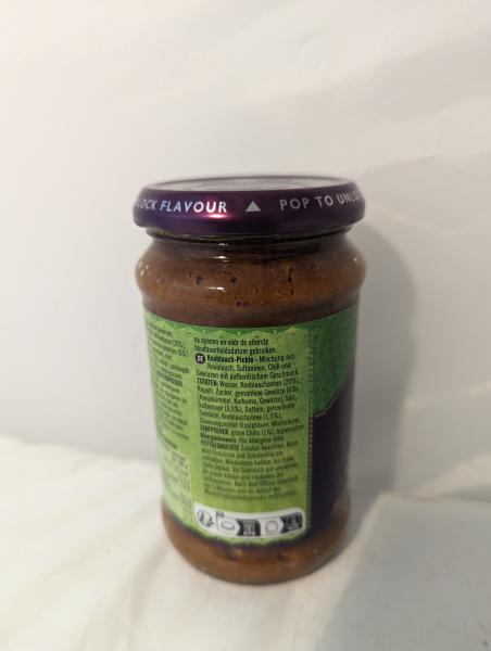 Pataks Garlic Pickle 300g